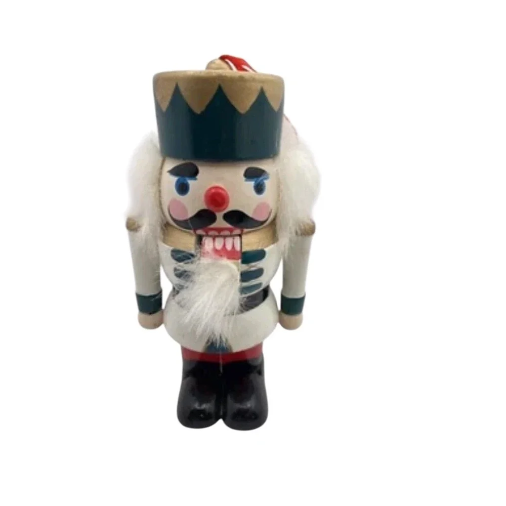 Vintage Nutcrackers  From 90’s, Set Of 2. King Toy Soldier 6 In Tall